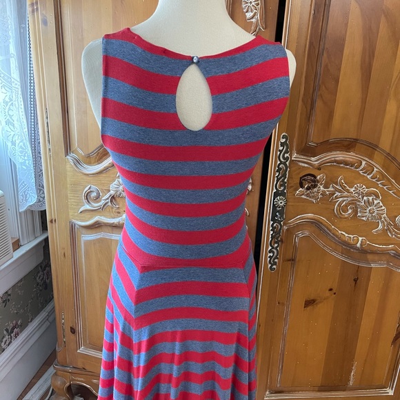 Ella Moss dress - Picture 3 of 4